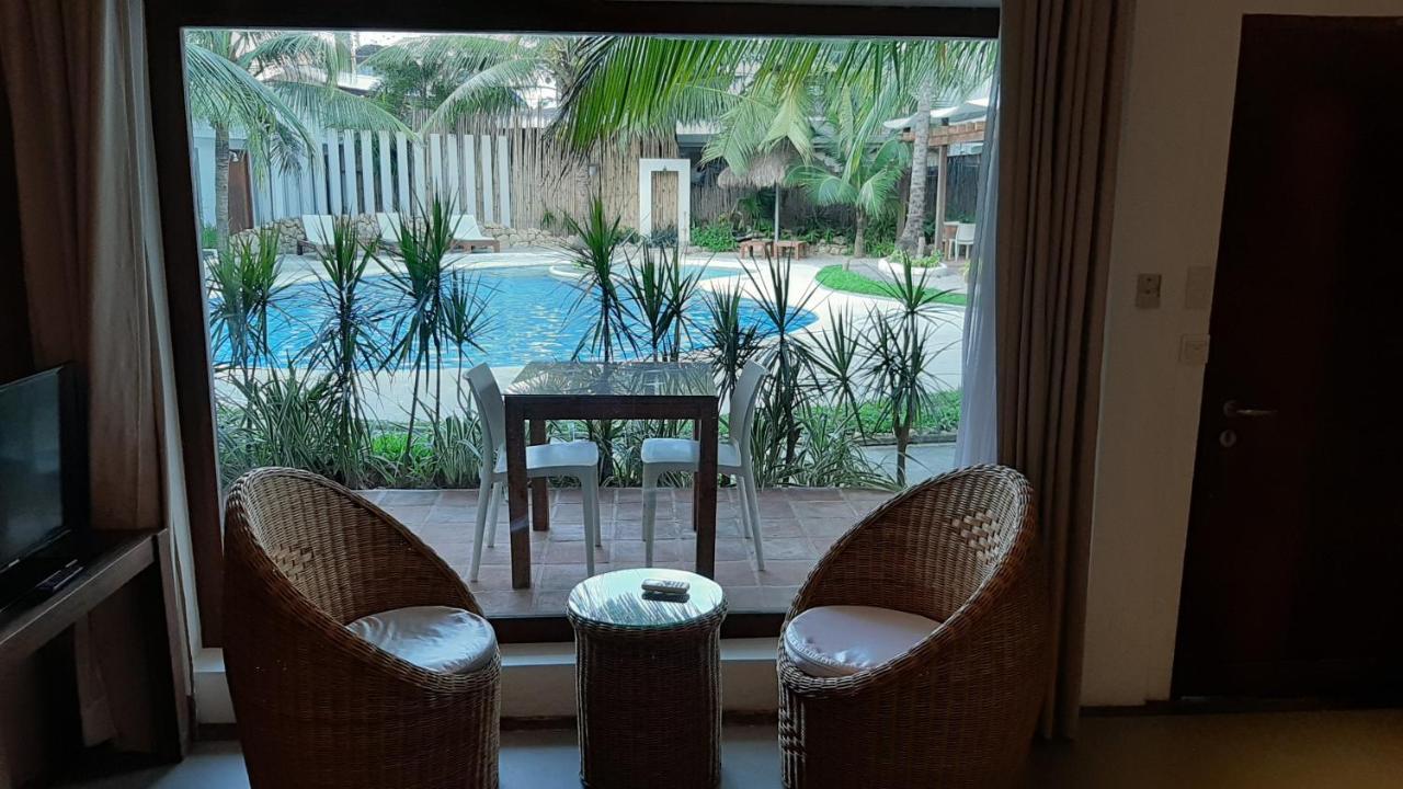 Urban Sands Hotel Iloilo Exterior photo