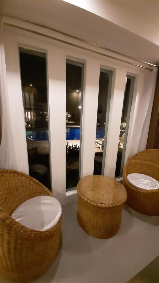 Urban Sands Hotel Iloilo Exterior photo