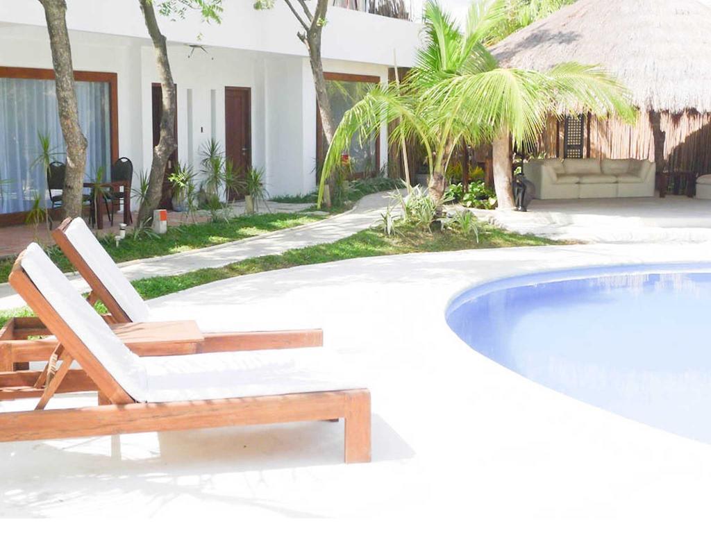 Urban Sands Hotel Iloilo Exterior photo