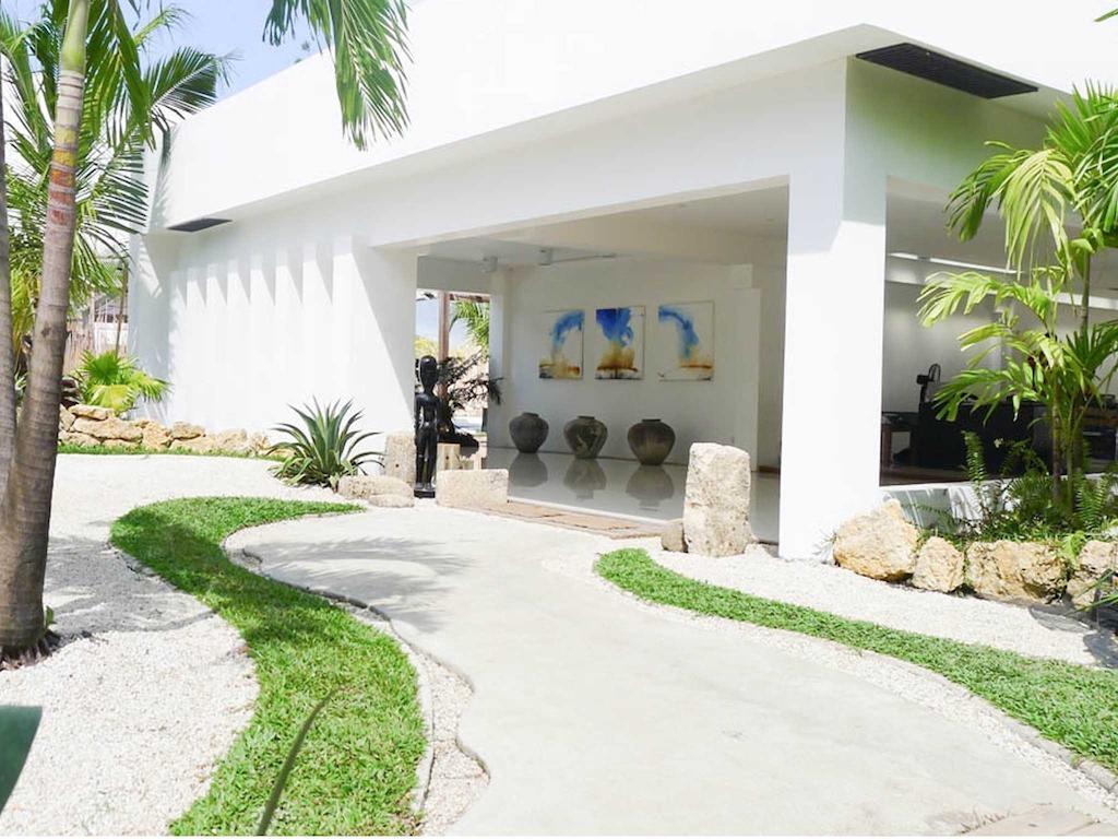 Urban Sands Hotel Iloilo Exterior photo